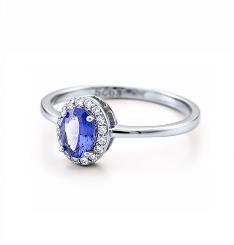 Pierścionek srebrny z tanzanitem 6x4 mm i cyrkoniami