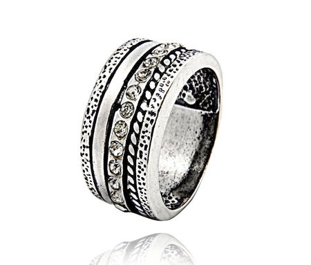 Srebrny pierścionek no. 376